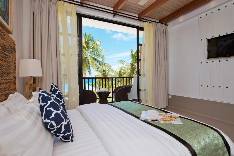 Crystal Sands Beach Hotel At Maafushi Kültér fotó